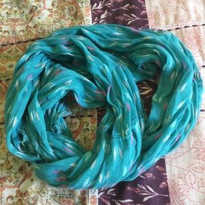 American Eagle Outfitters Infinity Scarf
